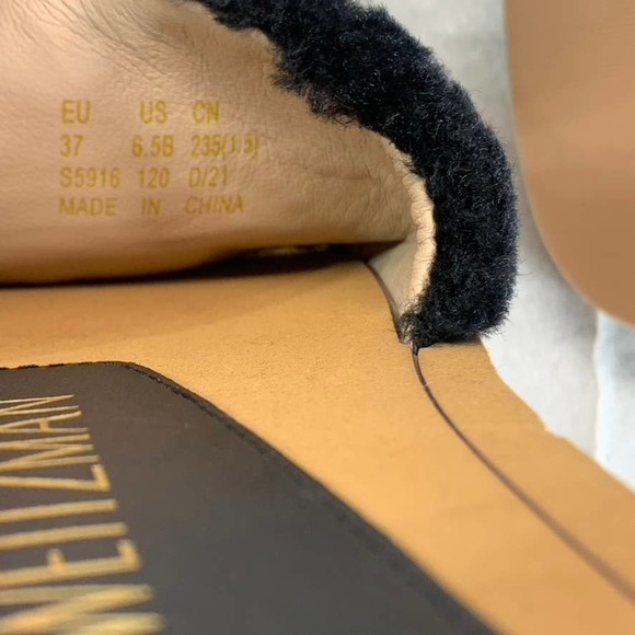 Stuart Weitzman Women's Black Cammy Faux-Fur Slide-On Flat Sandals SZ 6.5 - Picture 9 of 9